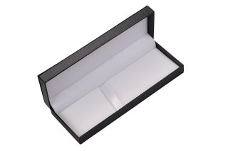 Etui na pióra czarne [mm:] 175x62x 28 Titanum (T42)