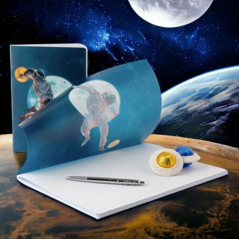 Zeszyt A5 COSMO PP 60k. 75g krata Narcissus