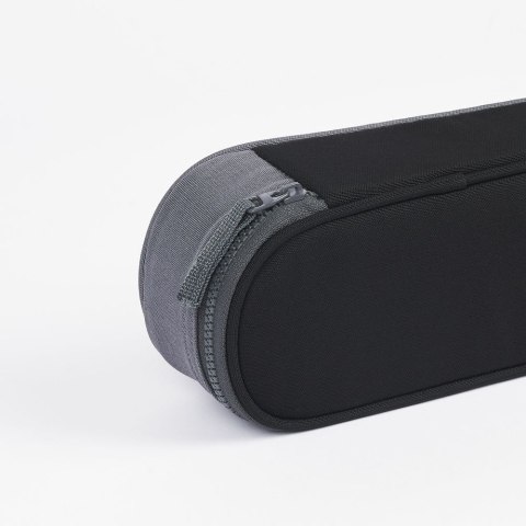 Piórnik Funky Czarny Oxford (400196560)